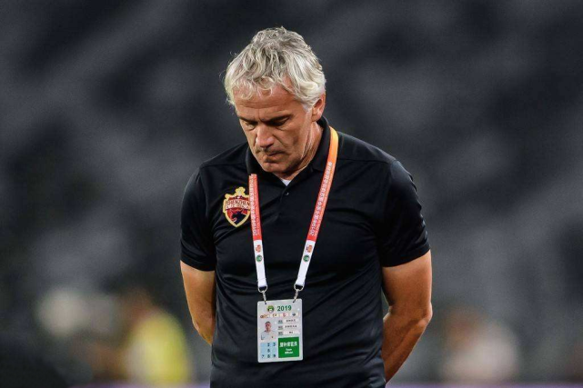 关于今夜中超焦点战；摩纳哥队长鼓劲；态度坚定；阵容厚度经受考验的信息